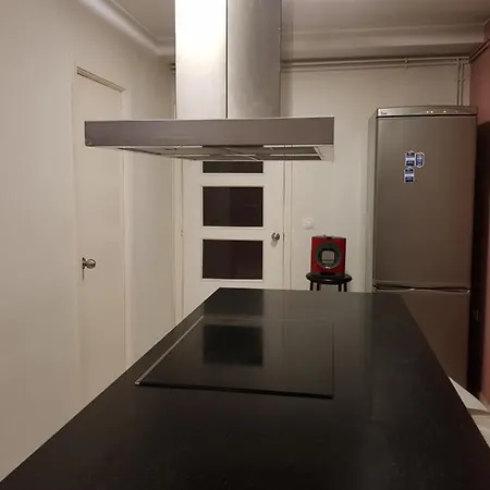 Elegante Y Amplio Apartamento En Pleno Centro De
